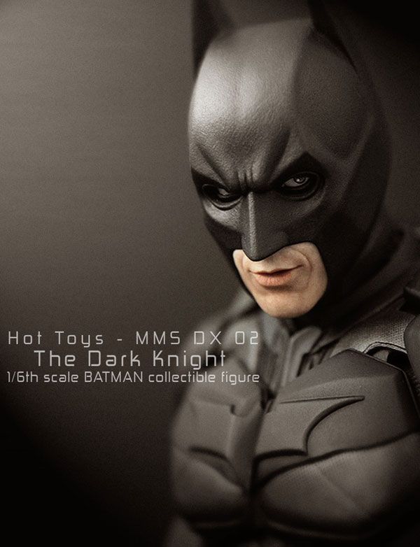 Hot Toys BATMAN The Dark Knight.jpg